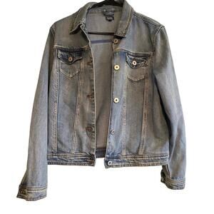 Reba denim Women’s blue jean jacket size Large